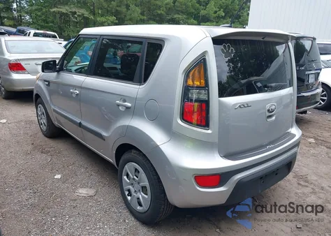 2013 Kia Soul z USA, uszkodzony, nr VIN KNDJT2A55D7484973